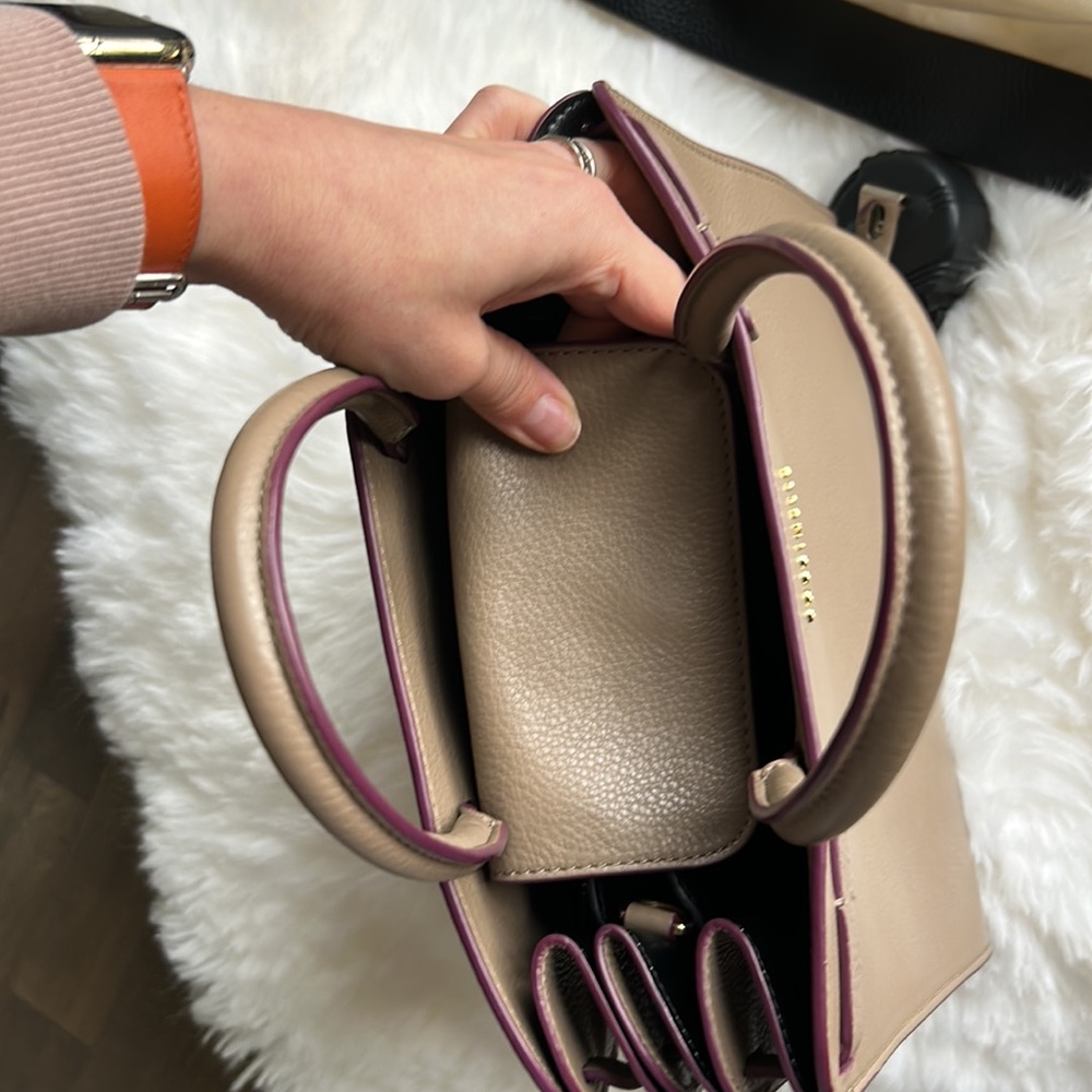 Coccinelle brand new beige leather bag - Picture 13 of 13